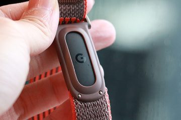 Google Releases Fitbit Air CAD Blueprints to Help Users 3D Print Custom Accessories