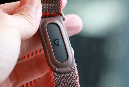 Google Releases Fitbit Air CAD Blueprints to Help Users 3D Print Custom Accessories